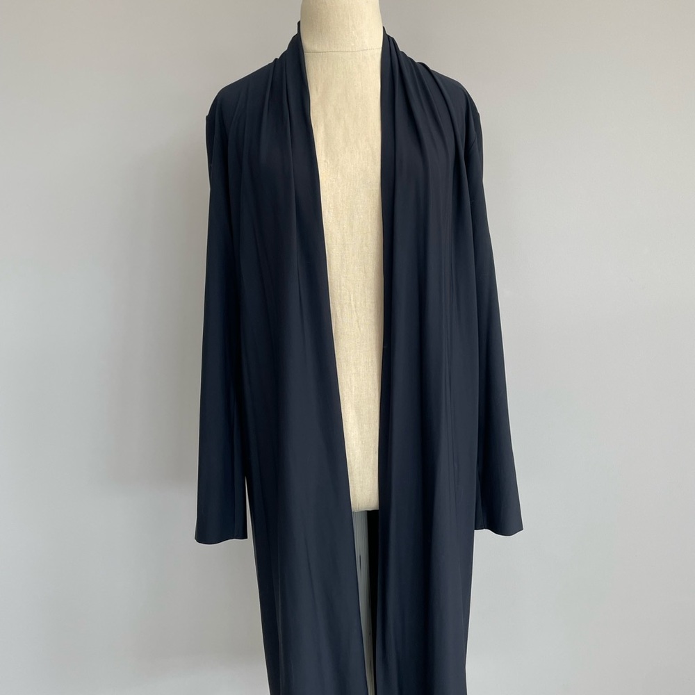 M2057 Black Long Sleeve Jacket